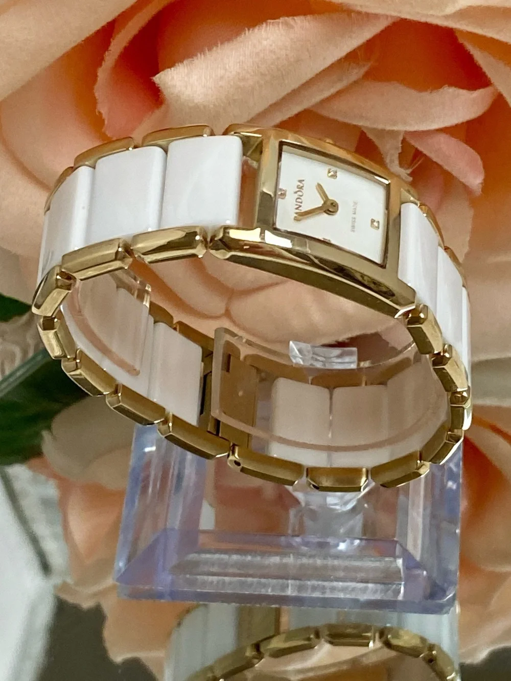 Pandora retired facets